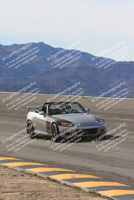 media/Jan-28-2024-SCCA SD (Sun) [[95d197e79e]]/1-Advanced Group/Session 2 (Bowl)/